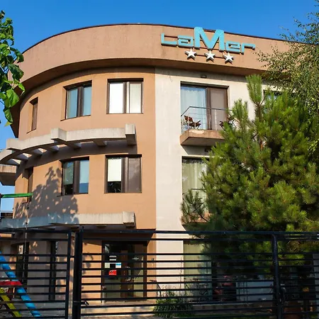 Casa de hóspedes La 3*