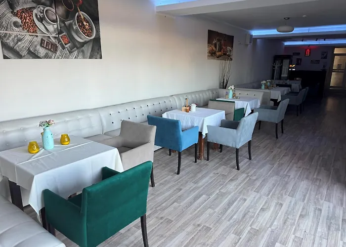 维拉拉梅酒店 3* 艾福雷诺德